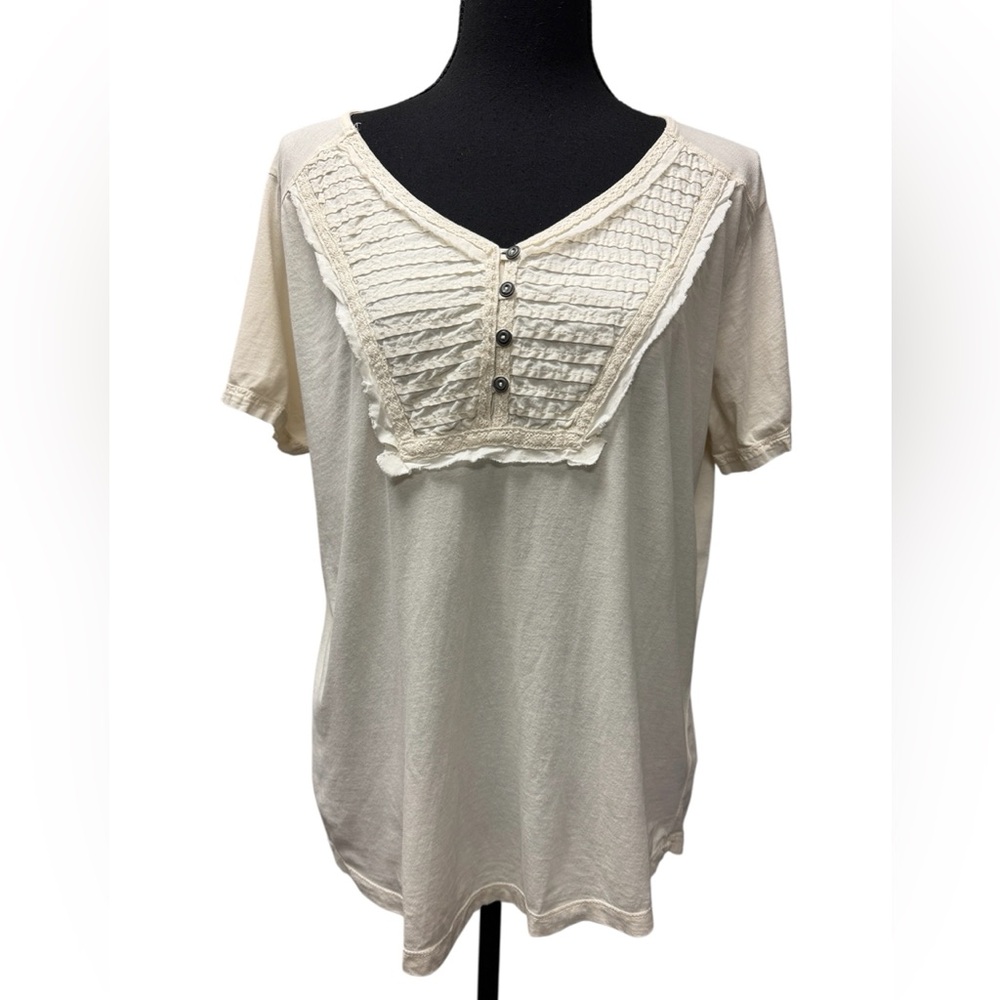 Natural Reflections Cream Short Sleeve Raw Edge Henley Top Size L